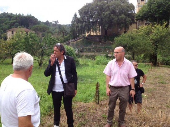 Alfredo Vaccalluzzo nella piana dei fuochi assieme ad Emilio Simonetti, Sergio Costa e Massimo Paini (foto Fabio Micheletta)